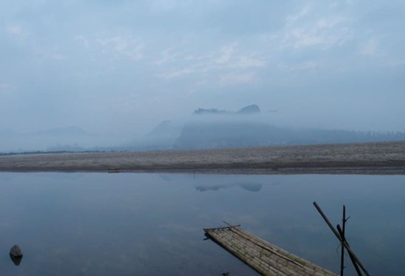 酒店 Rim Nam Kong Homestay & Campsite