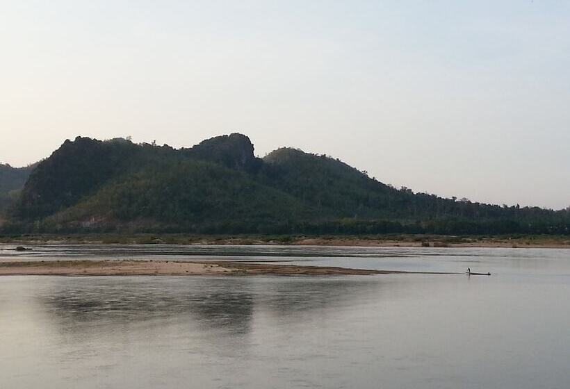 酒店 Rim Nam Kong Homestay & Campsite