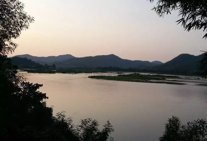 Hotelli Rim Nam Kong Homestay & Campsite