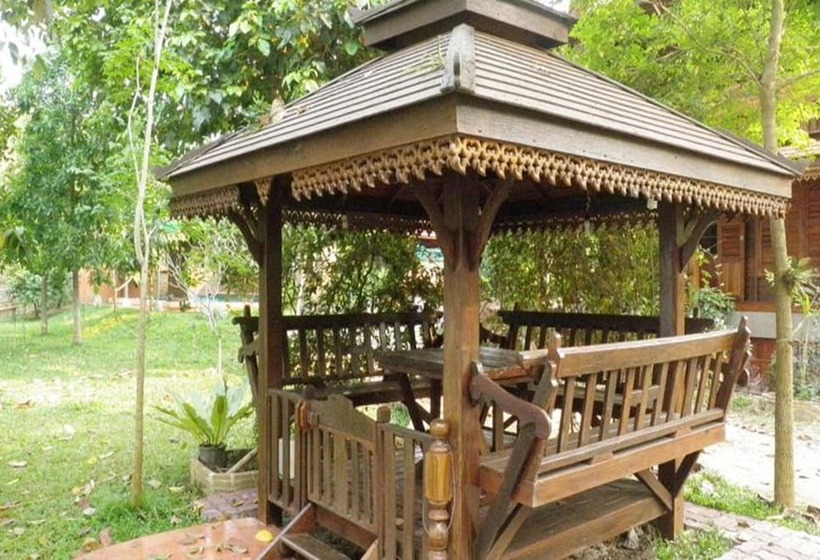 酒店 Rim Nam Kong Homestay & Campsite