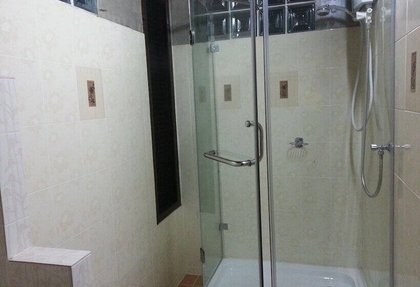 酒店 Rim Nam Kong Homestay & Campsite