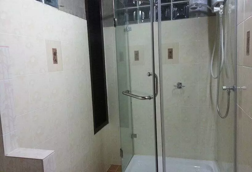 Hotelli Rim Nam Kong Homestay & Campsite