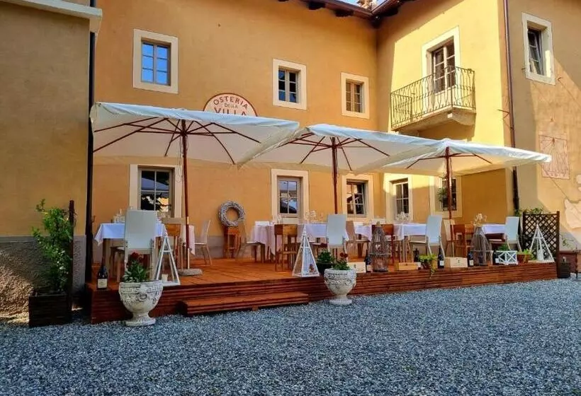 Maaseutuhotelli La Carosera