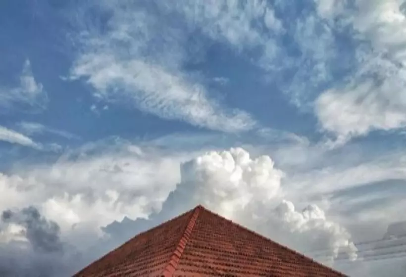 Hotelli Touchwood Bliss