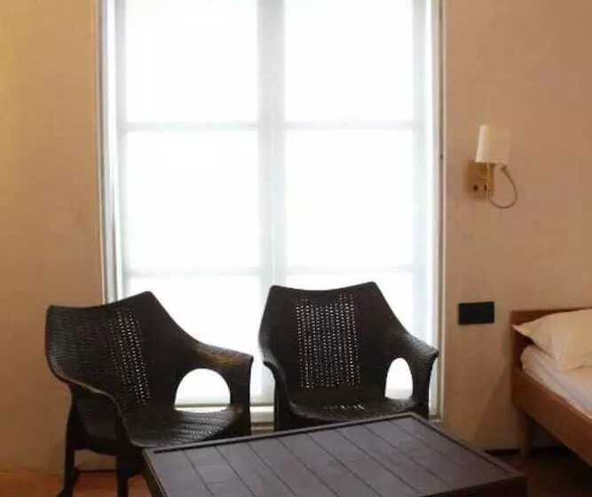 Hotelli Touchwood Bliss