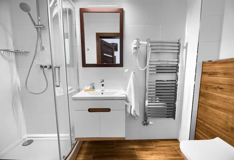 פנסיון Coffee Inn