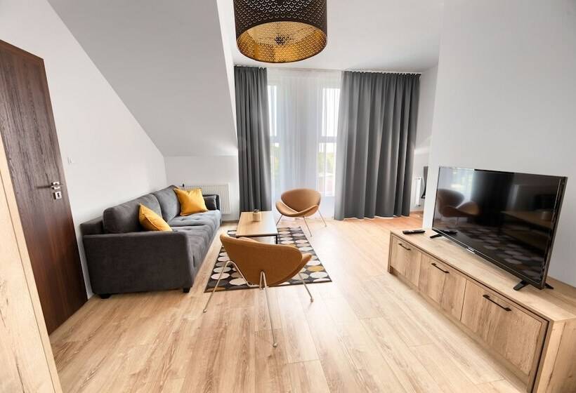 פנסיון Coffee Inn