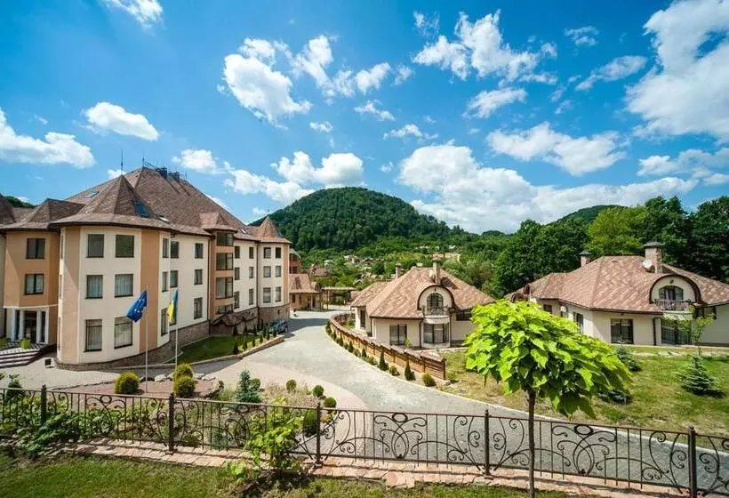 Hotelli Letizia Country Club