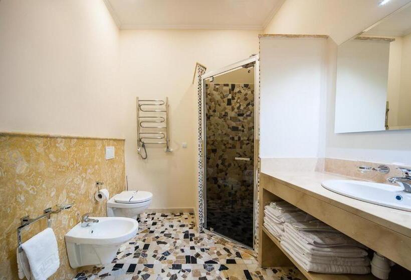 فندق Letizia Country Club