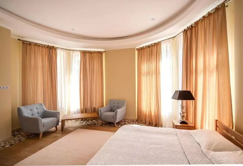 Hotelli Letizia Country Club