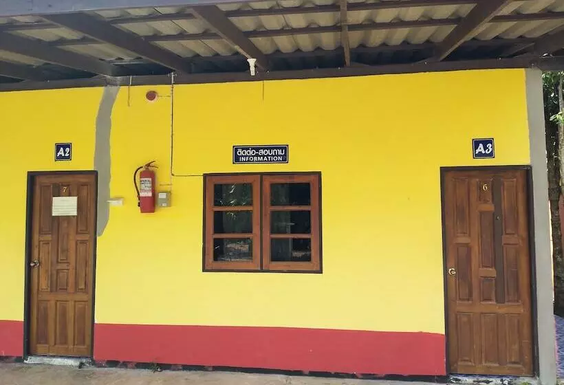 هتل Taweesuckkittiya Resort