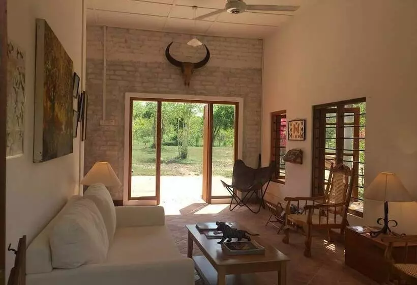 Majatalo Captains Bird Safari Lodge