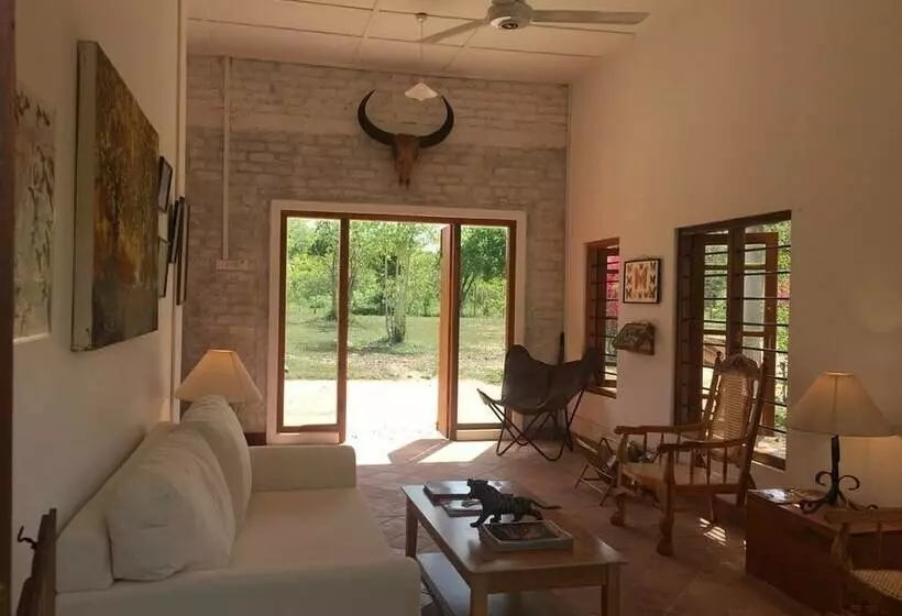 Majatalo Captains Bird Safari Lodge