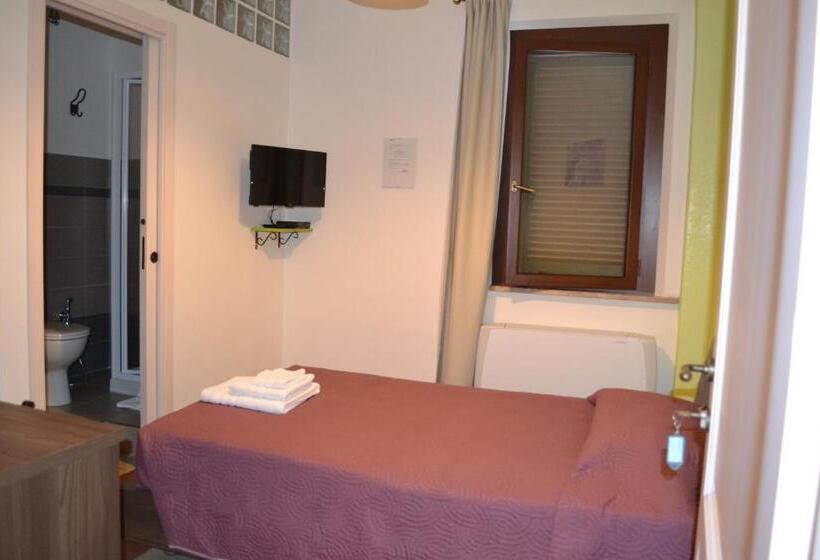 ペンション Magia Del Turano