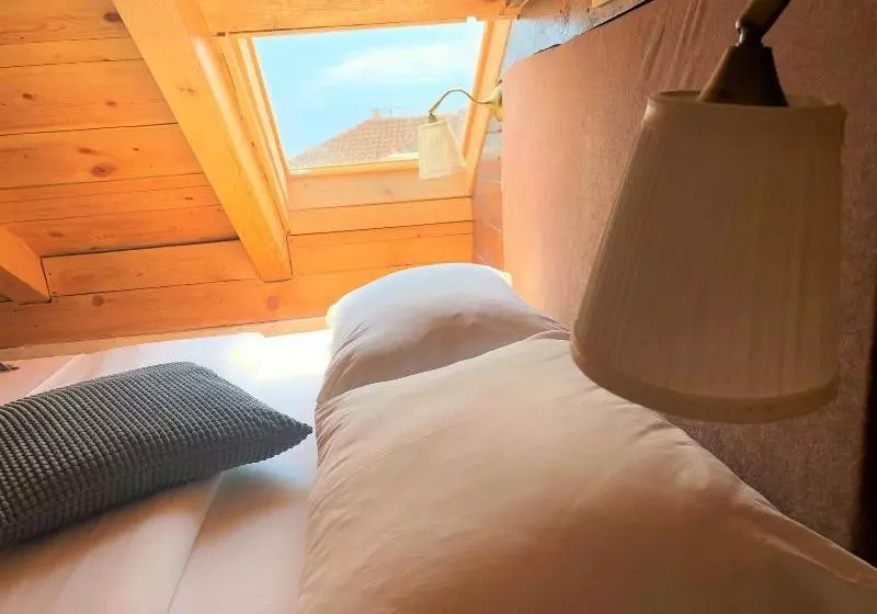 Majatalo Mulberry House