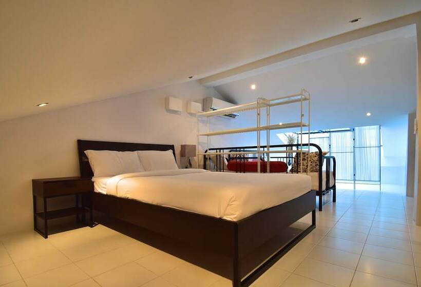 בית מלון כפרי Sai Naam Lanta Residence