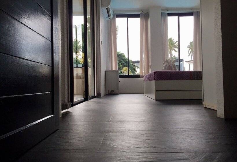 בית מלון כפרי Sai Naam Lanta Residence