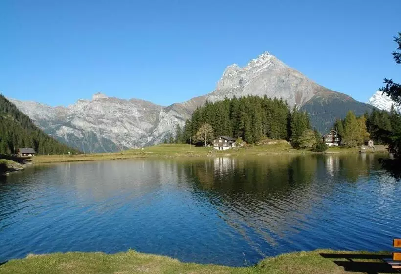 Retkeilymaja Gästehaus Schäfli