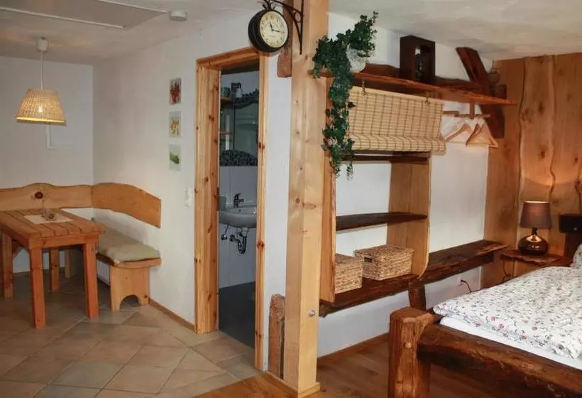 Aamiaismajoitus (B&B) Am Rübenkeller