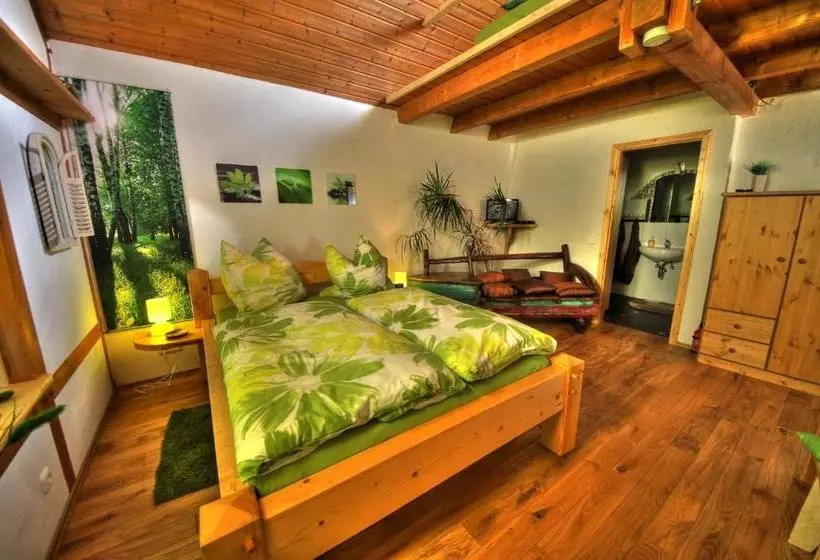 Aamiaismajoitus (B&B) Am Rübenkeller