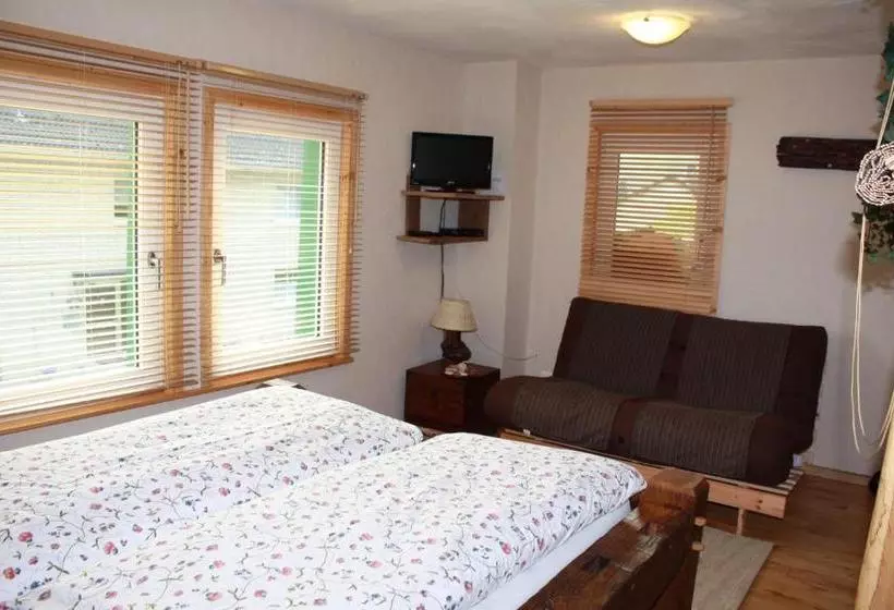 Aamiaismajoitus (B&B) Am Rübenkeller