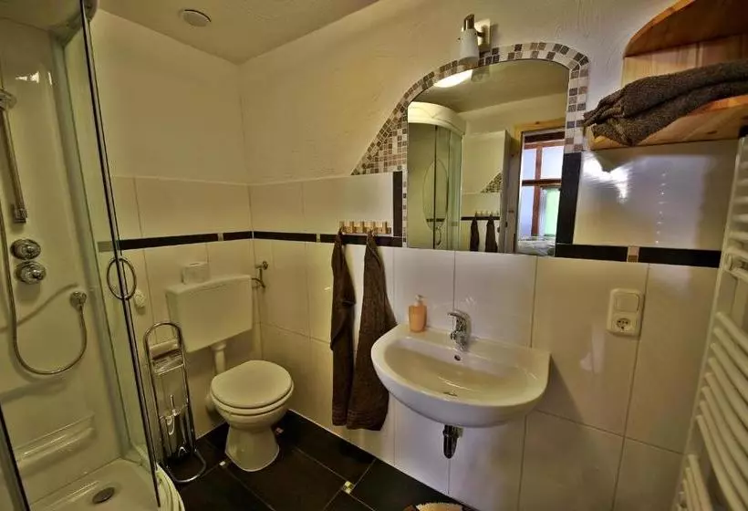 Aamiaismajoitus (B&B) Am Rübenkeller