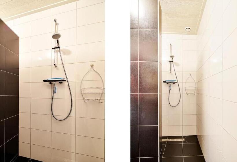 مبيت وإفطار Lokven Hoeve