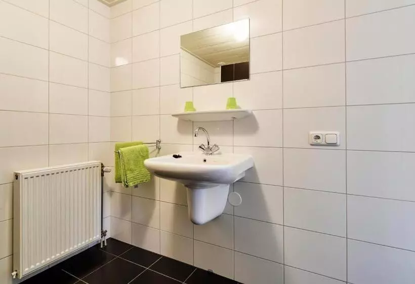 Aamiaismajoitus (B&B) Lokven Hoeve