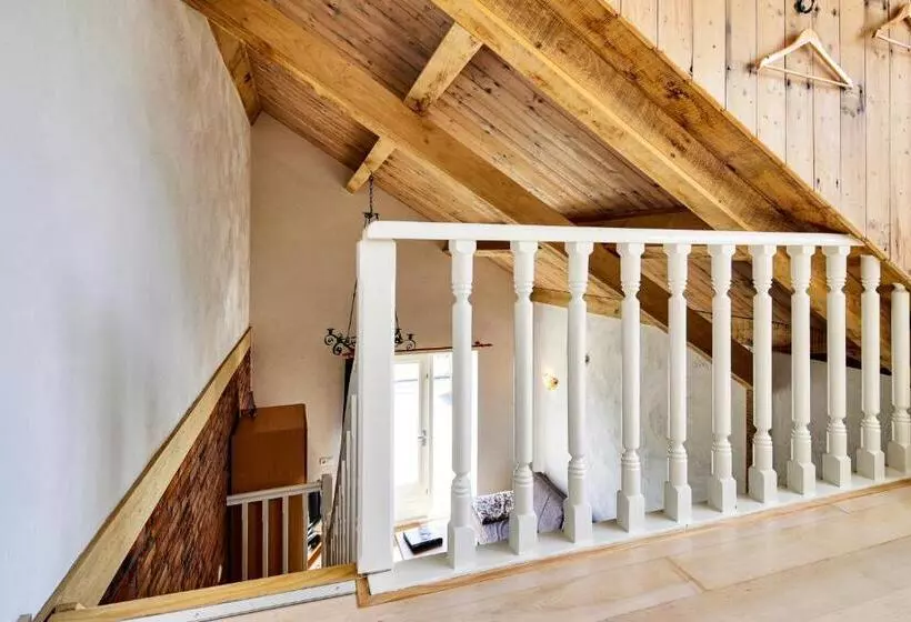 Aamiaismajoitus (B&B) Lokven Hoeve