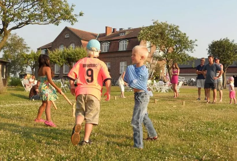 Retkeilymaja Bläsinge Gård Kullabygden