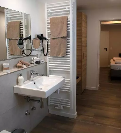 Hotelli Landgasthof Zur Erholung