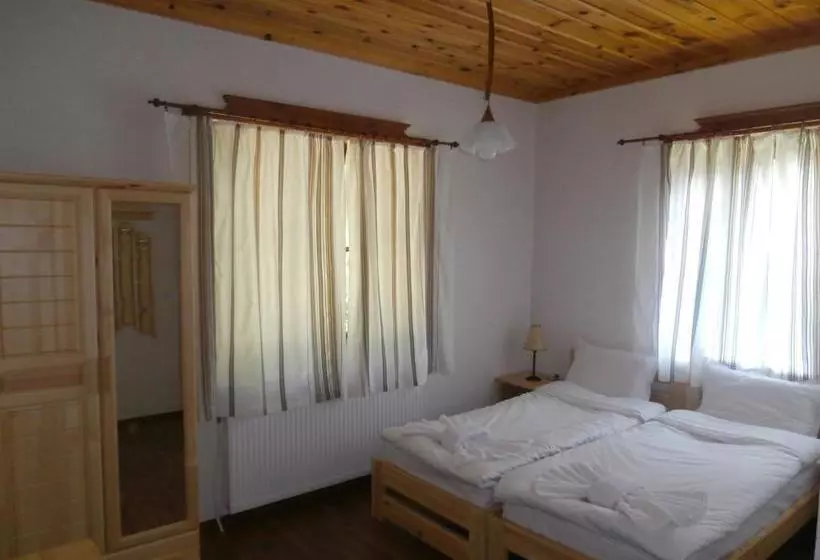 هتل Mitnitsa And Tkzs Biliantsi