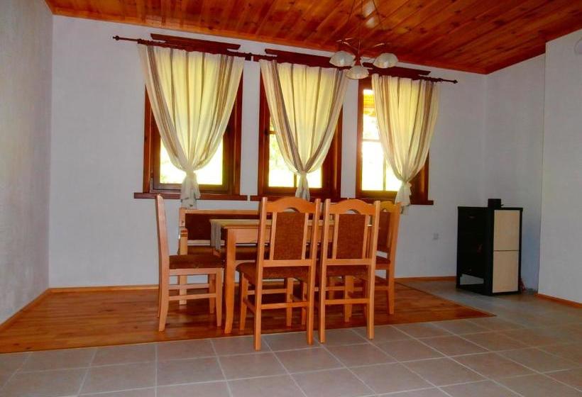 Hotel Mitnitsa And Tkzs Biliantsi