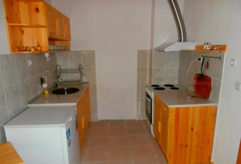 هتل Mitnitsa And Tkzs Biliantsi
