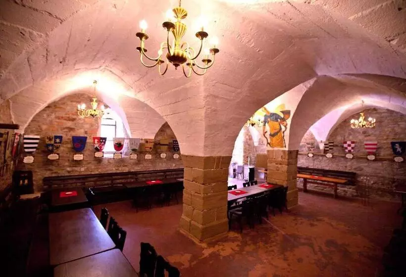 Hotelli Schloss Beichlingen