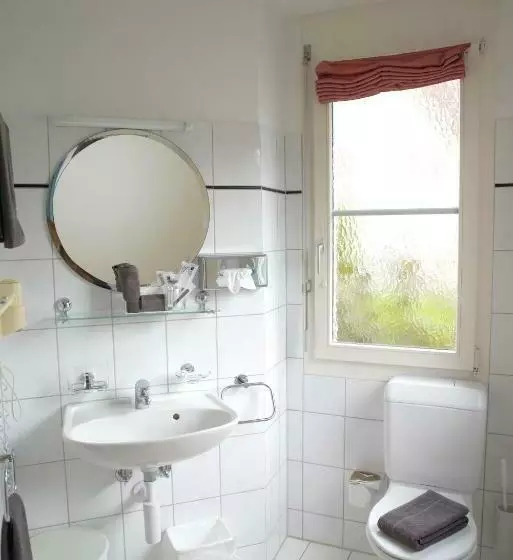 Majatalo Garni Arnegg