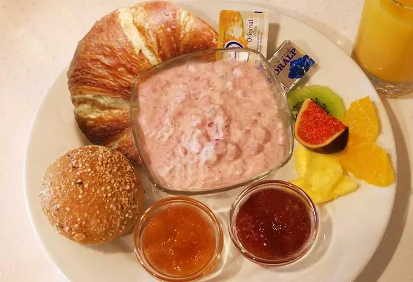 Majatalo Garni Arnegg