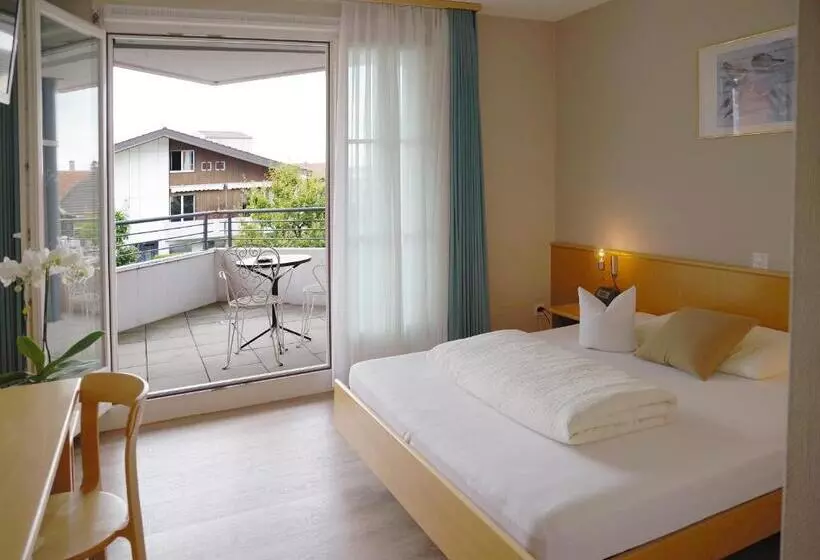 Majatalo Garni Arnegg