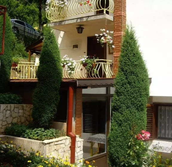 Majatalo Guest House Rusalka