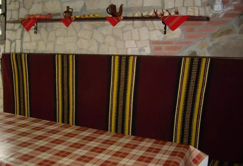 Majatalo Guest House Rusalka