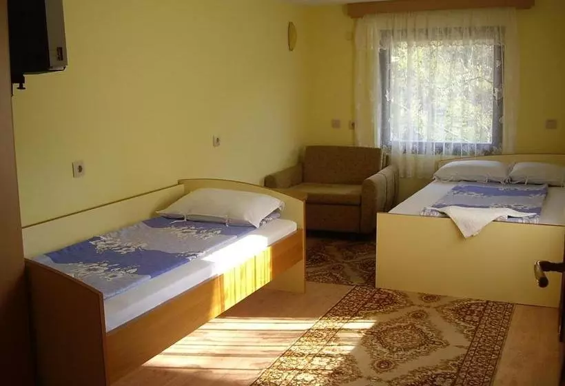 Majatalo Guest House Rusalka