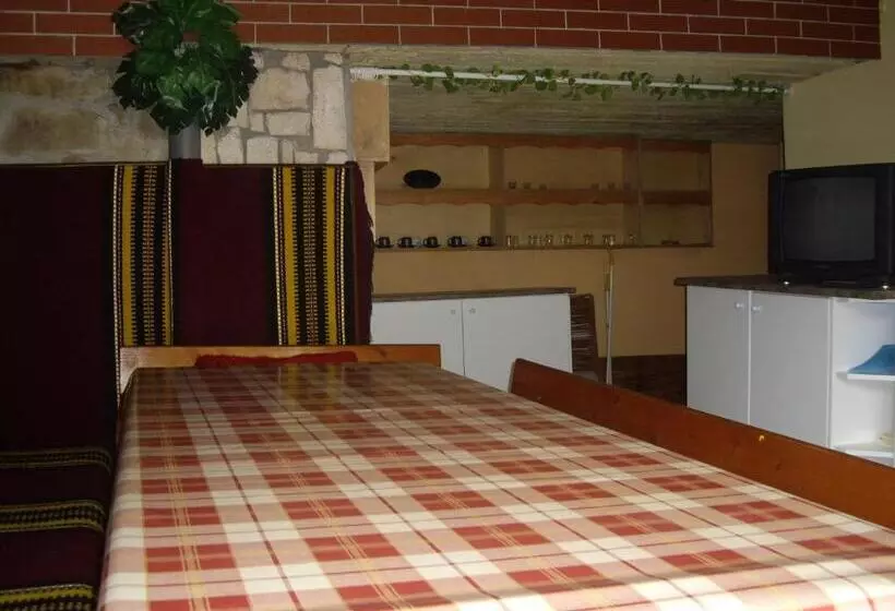 Majatalo Guest House Rusalka