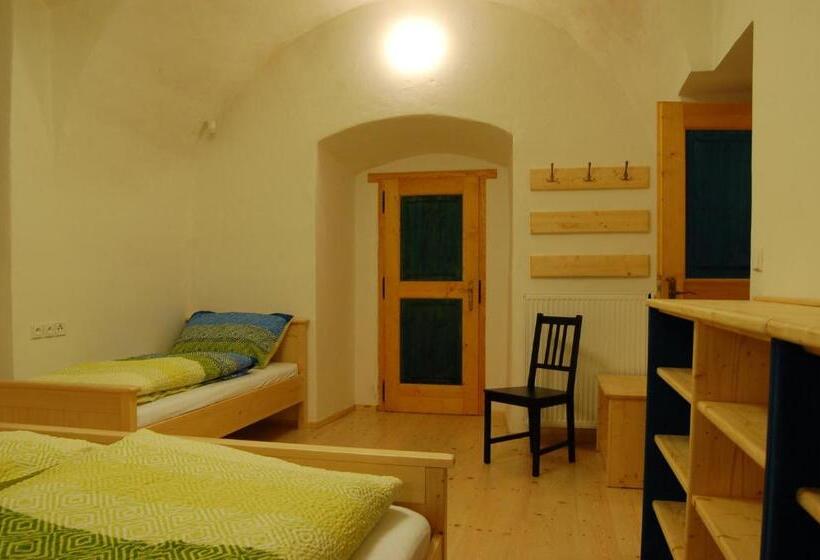 بنسيون Penzion čáslava