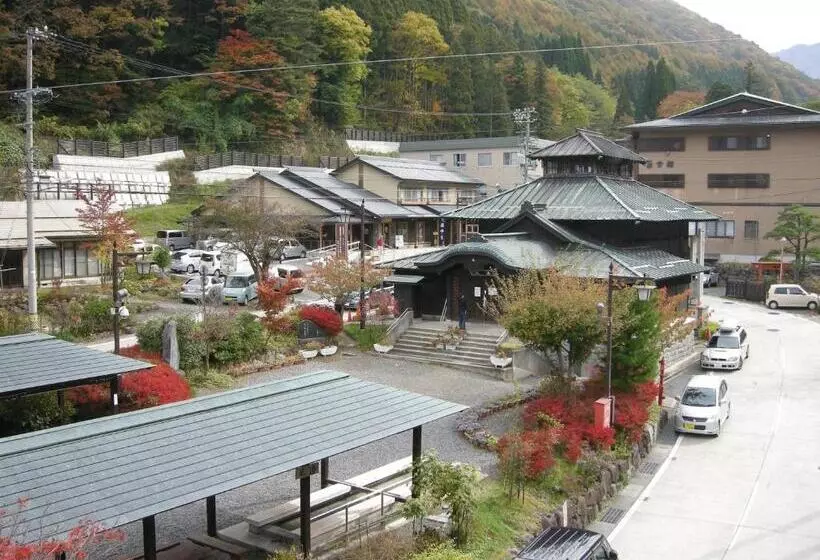 Ryokan Hiranoya