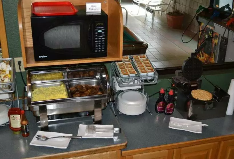 Cobblestone Hotel & Suites Wisconsin Rapids