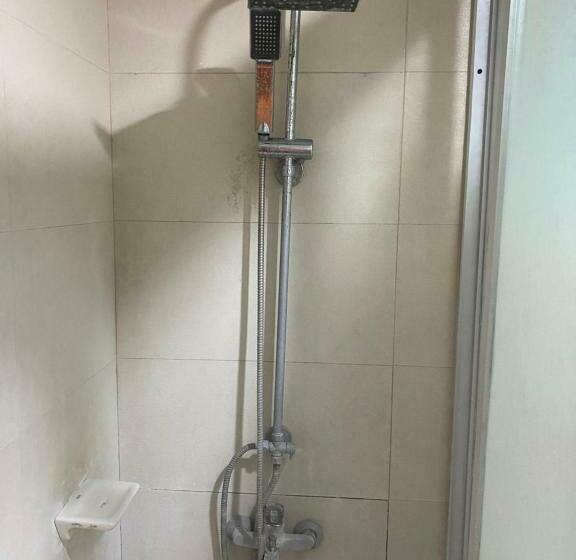 בית מלון כפרי Golden Peak Condo