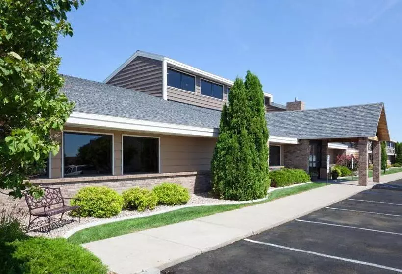 فندق Americinn By Wyndham Bismarck