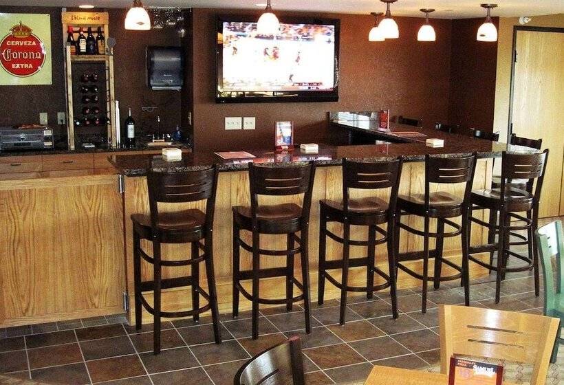 Szálloda Red Lion Inn & Suites Grimes