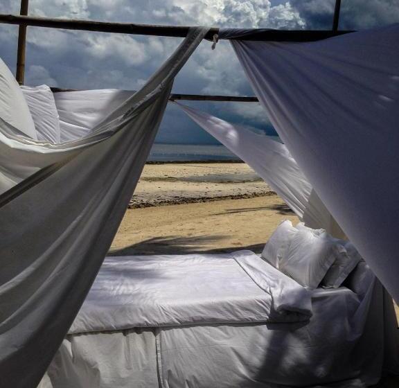 Otel Ananyana Beach Resort