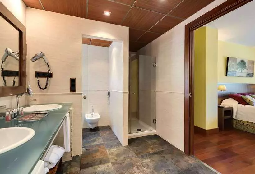 בית מלון כפרי Monasterio De Boltana Spa